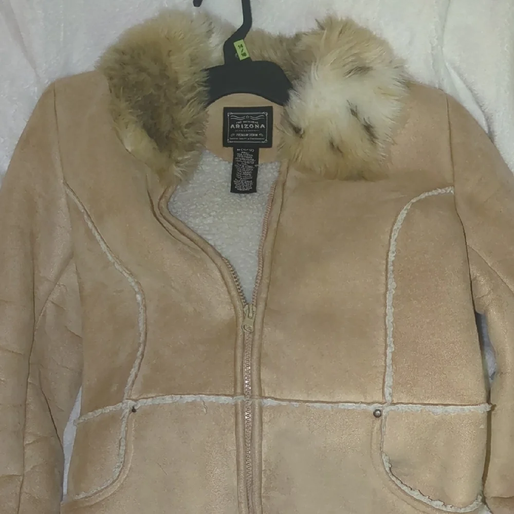 Arizona Jean Company Women's Cream Teddy Jacket - Picture 3 of 3